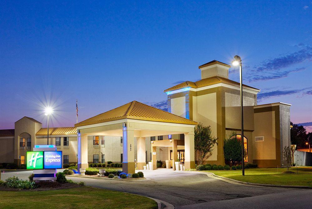 Country Inn & Suites By Radisson, Dunn, Nc Esterno foto