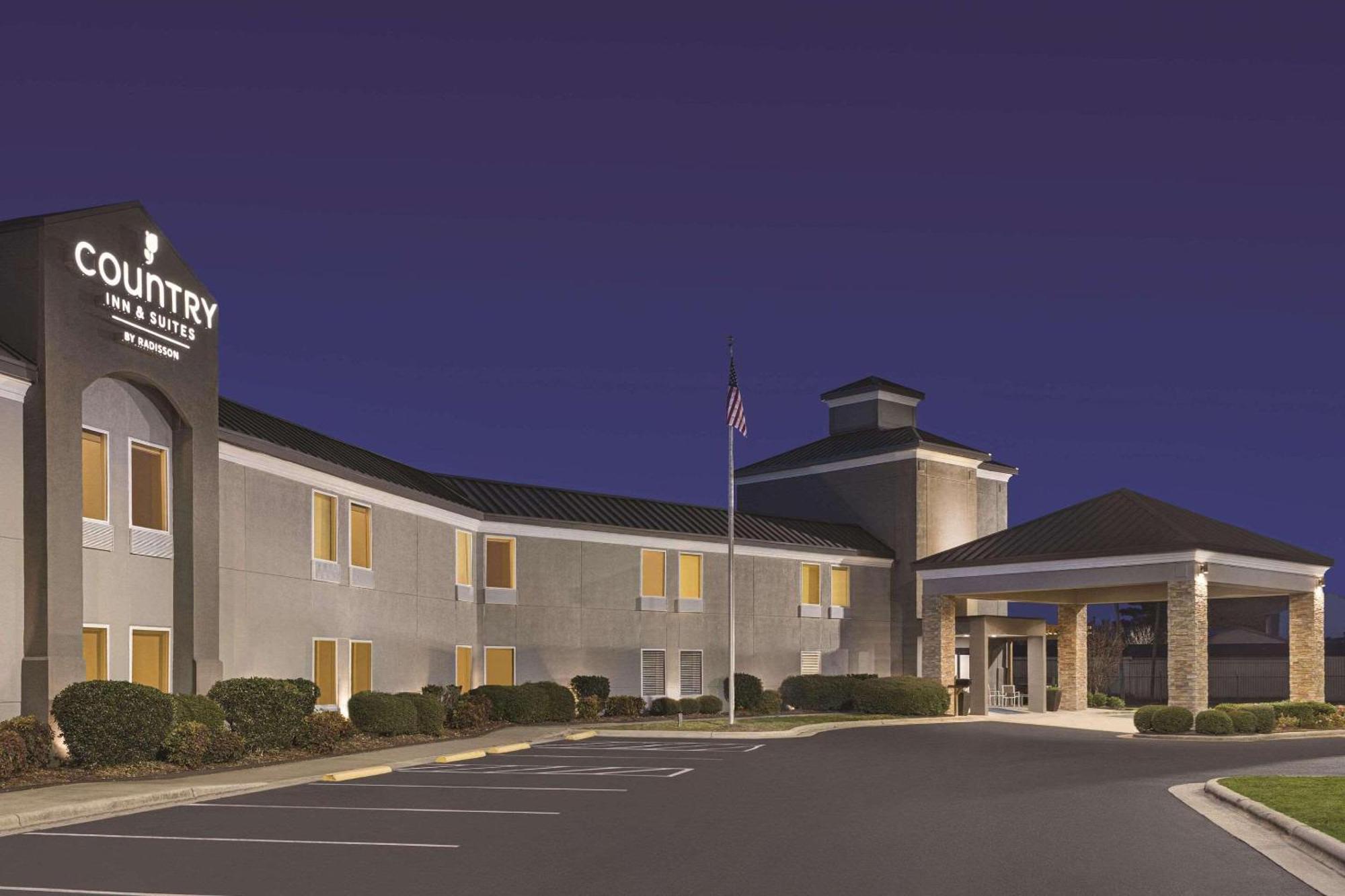 Country Inn & Suites By Radisson, Dunn, Nc Esterno foto